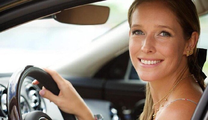 Катя Осадча похвалилася розкішним придбанням за 3 з гаком млн гривень