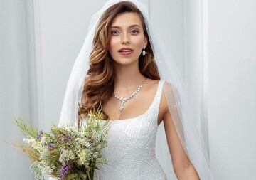 Регіна Тодоренко у весільному міні знялася для обкладинки глянцю