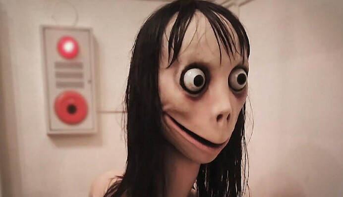 О персонаже смертельной интернет-игры школьников Момо снимут хоррор