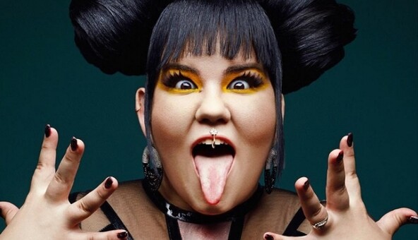 В купальнике и с цветными волосами: победительница Евровидения показала фото с концерта в Киеве