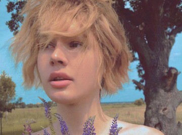 Після року мовчання співачка-трансгендер Зіанджа похвалилася новим іміджем