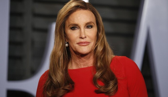 Отец-трансгендер моделей Дженнер взволновал поклонников своей внешностью: фото