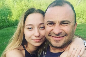 Він тебе кине: молода кохана Віктора Павлика розповіла про реакцію людей на роман зі співаком