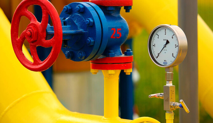 Медведчук тягне російський газ в Україну: у чому небезпека