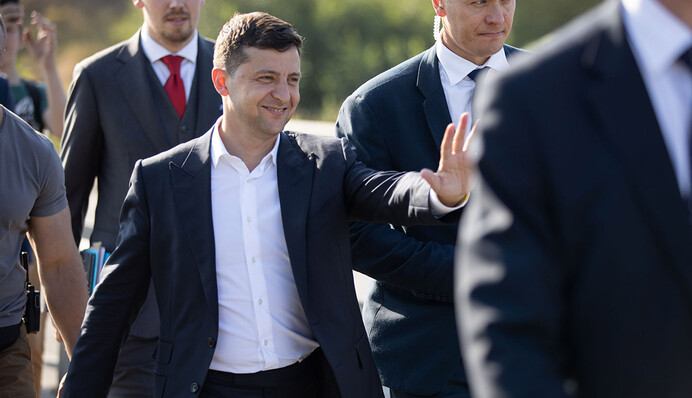 Буде темна конячка: Зеленський нікому прем'єра не віддасть