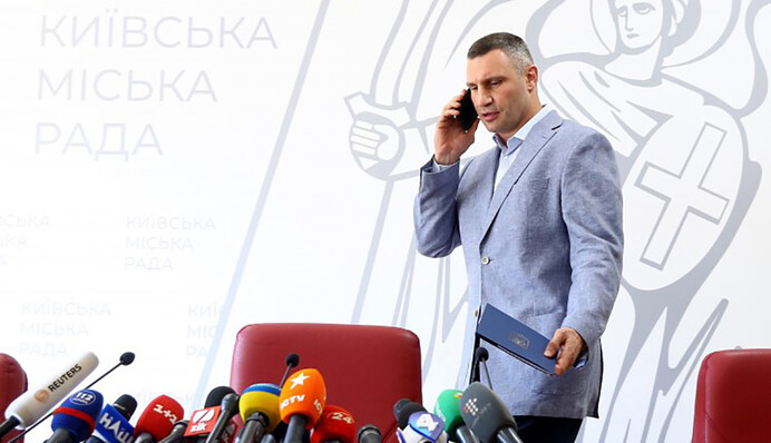 Бої без правил: як Зеленський хоче прибрати Кличка