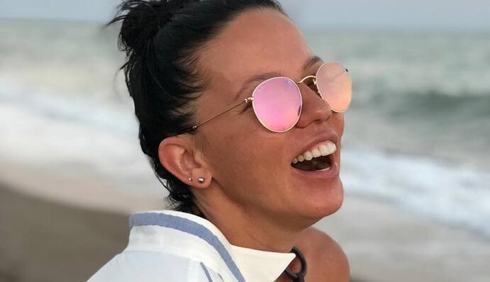 Екс-дружина Потапа засвітилася в обіймах лідера Rammstein в Баку: там він познайомився і з Лободою