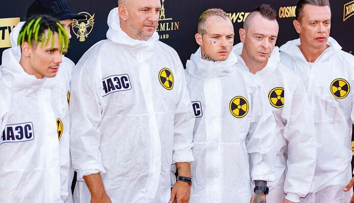 Від суконь до спецодягу ЧАЕС: українські зірки відзначилися нарядами на відкритті фестивалю Жара-2019