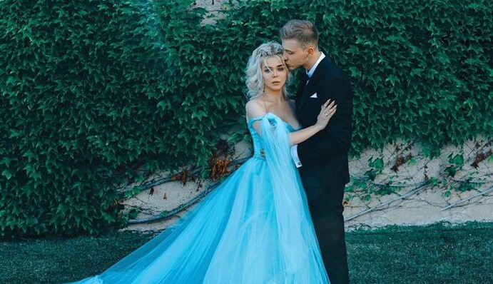 Аліна Гросу показала зворушливий кліп, в якому знялася з чоловіком в день їхнього весілля в Італії