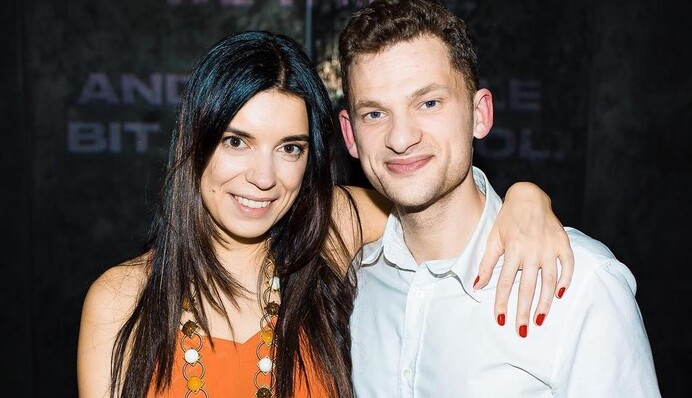 Вижу новости о разводе Дмитрия Дубилета с женой: кто это и почему об этом говорят