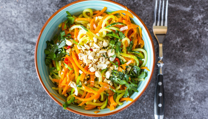 Кабачки по-корейськи на зиму: простий рецепт салатної закуски