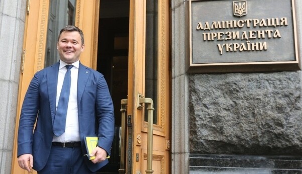 Блазнювання на вищому рівні: як Україна перетворюється на державу клоунів і блазнів