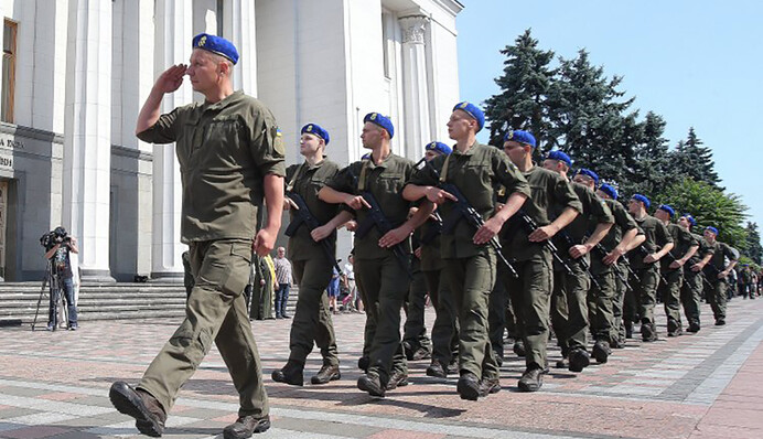 Бійці Нацгвардії виходять в люди: як це допоможе