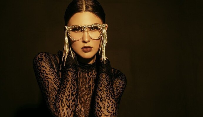 В Москве вы бы такое себе не позволили: на MARUV накинулись фанаты из-за отмены концерта