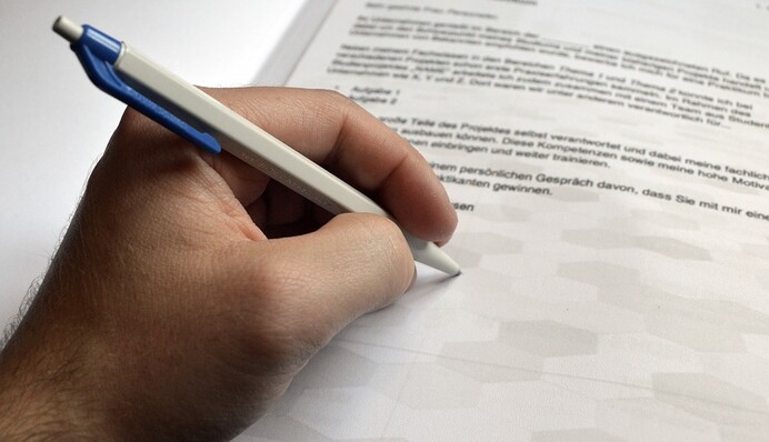 Міжнародний день лівші і іменини Антона: яке свято 13 серпня