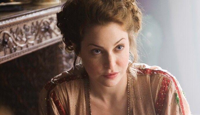 Соцслужбы отобрали дочь у актрисы “Игры престолов”: та обвинила их в торговле детьми