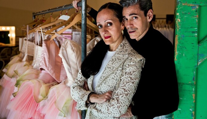 В США умерла знаменитый дизайнер: в ее нарядах блистали Мишель Обама и Деми Мур