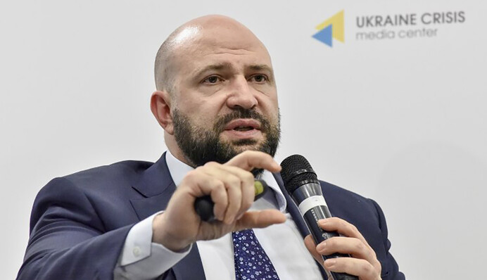 Піар чиновників, чи системні реформи: кому вигідна корупція в будівництві