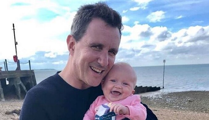 Известный композитор разбился в авиакатастрофе: вместе с ним погибли его жена и маленькая дочь