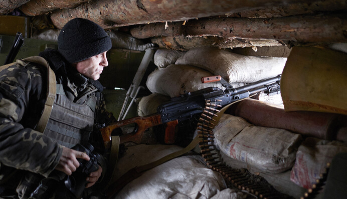 Бумага для туалета: почему Россия не прекращает обстрелы на Донбассе