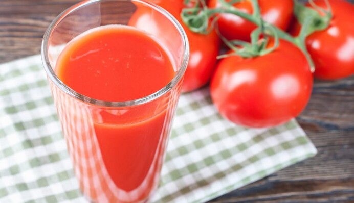 Як закрити смачний томатний сік без грудок: простий рецепт заготовки на зиму