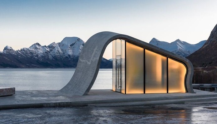 У Норвегії з'явився, можливо, найкрасивіший громадський туалет в світі: ось його фото