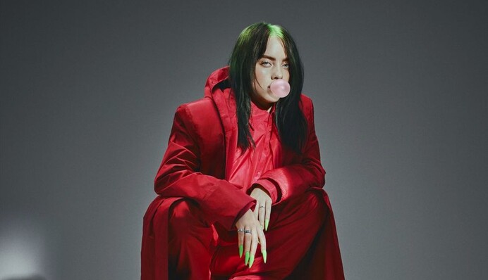 Біллі Айлиш розповіла, чому приховує груди і як змінить стиль після повноліття