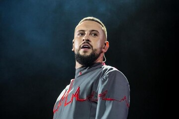 MONATIK випустив новий кліп, але фанати не зрозуміли позначку 18+: відео