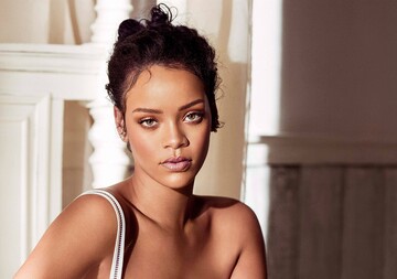 Ріанна розповіла, як справляється з невпевненістю в собі