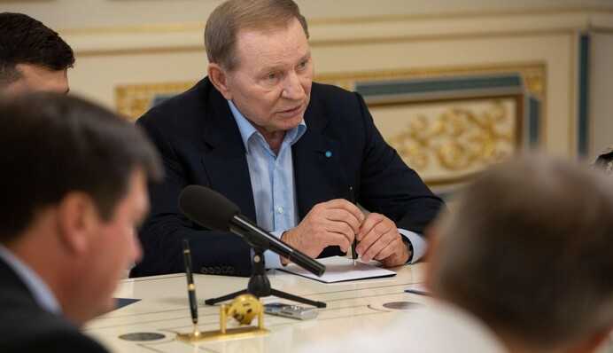 Росія пропонує Україні умови, на які ми ніколи не підемо - Леонід Кучма