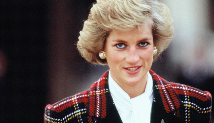 Редкий кадр: в сеть попало архивное фото принцессы Дианы с детьми Гарри и Уильямом