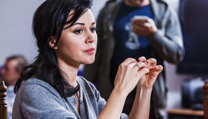 У ЗМІ ажіотаж навколо смертельного діагнозу актриси Анастасії Заворотнюк: що говорять її представники