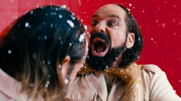 Lindemann випустили новий яскравий кліп з актором серіалу 