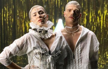 MARUV відрізнилася дивним подарунком до весілля Кухар на 