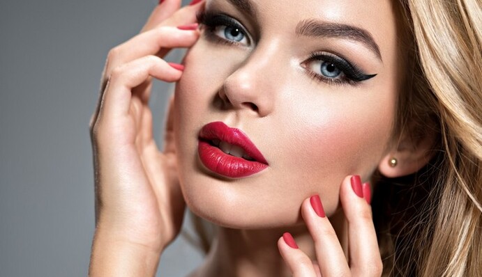 Довгі або короткі? Які нігті в моді цієї осені