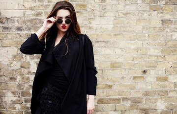 Модні луки цієї осені: 10 чорних речей, без яких не обійтися