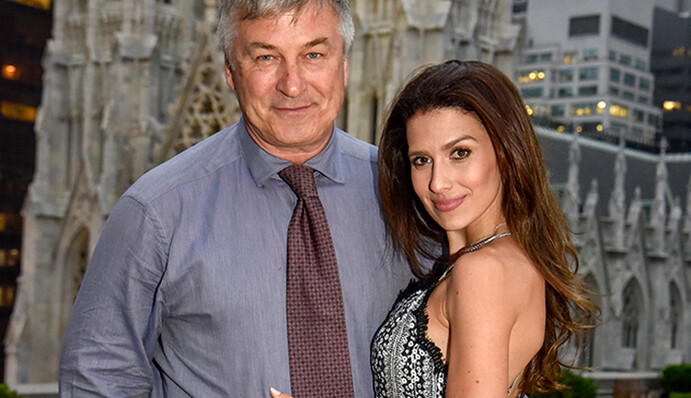 Жена Алека Болдуина беременна спустя полгода после потери ребенка