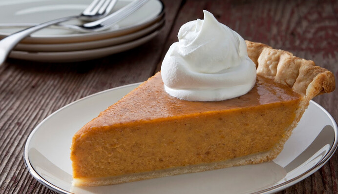 Смачний гарбузовий пиріг за годину: простий рецепт корисного десерту