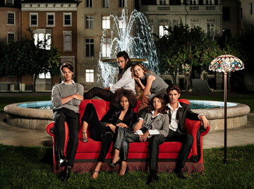 У стилі Рейчел: Ralph Lauren випустив модну колекцію на честь ювілею серіалу 