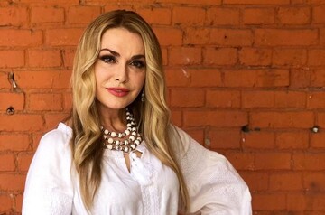 Ольга Сумська поділилася архівним знімком в бікіні: так акторка виглядала 30 років тому