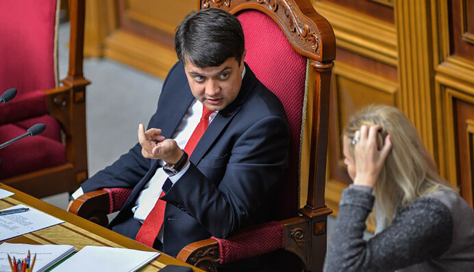 Фракція в смартфоні: чи розколеться 