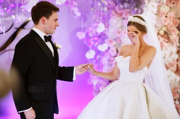 Співачка Ассоль засипала мережу зворушливими фото свого казкового весілля