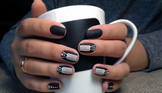 Модные тренды осени: 20 идей стильного маникюра на октябрь
