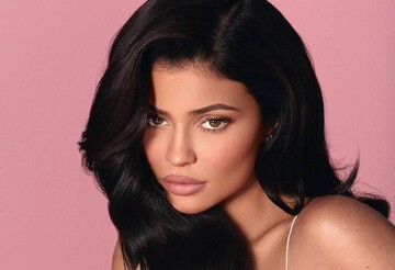 ЗМІ заговорили про термінову госпіталізацію Кайлі Дженнер: що про це каже сама модель