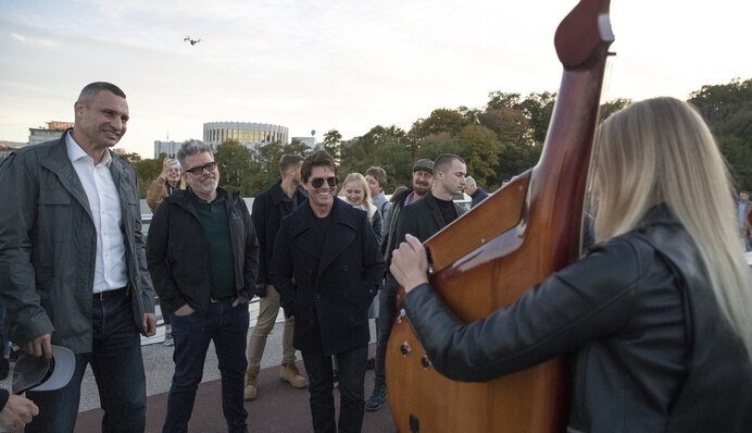 Украинцы впечатлили Тома Круза необычным исполнением хита из фильма 