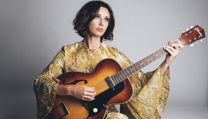 В Киеве выступит певица Lera Lynn - звезда сериала 