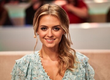 Відома українська телеведуча вийшла заміж: перше весільне фото