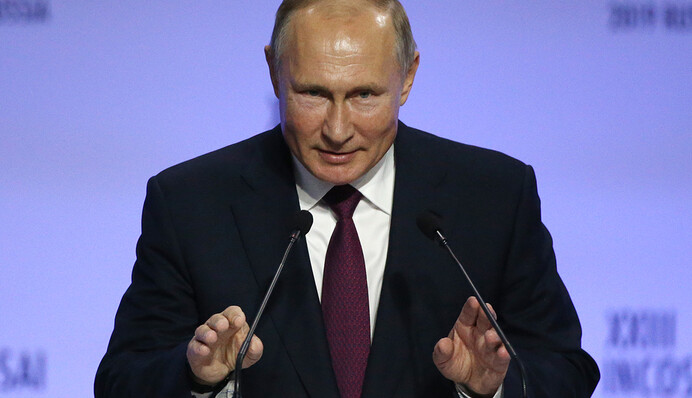 Морквина для Зеленського: чи можна вірити добрим словами Путіна про Україну