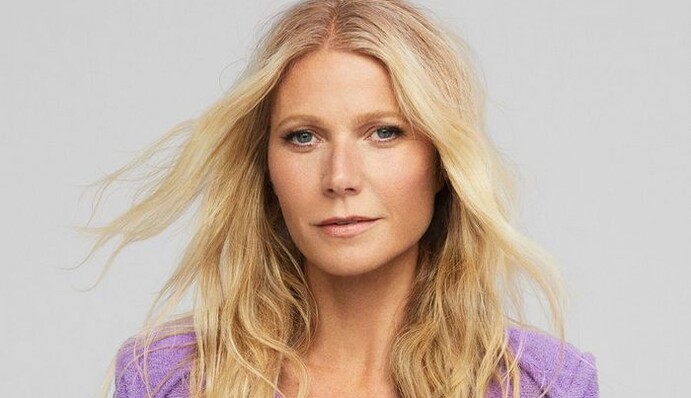 47-летняя Гвинет Пэлтроу позировала топлес на страницах известного глянца