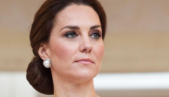 В сети обсуждают новый образ Кейт Миддлтон: 23 года назад так выглядела принцесса Диана